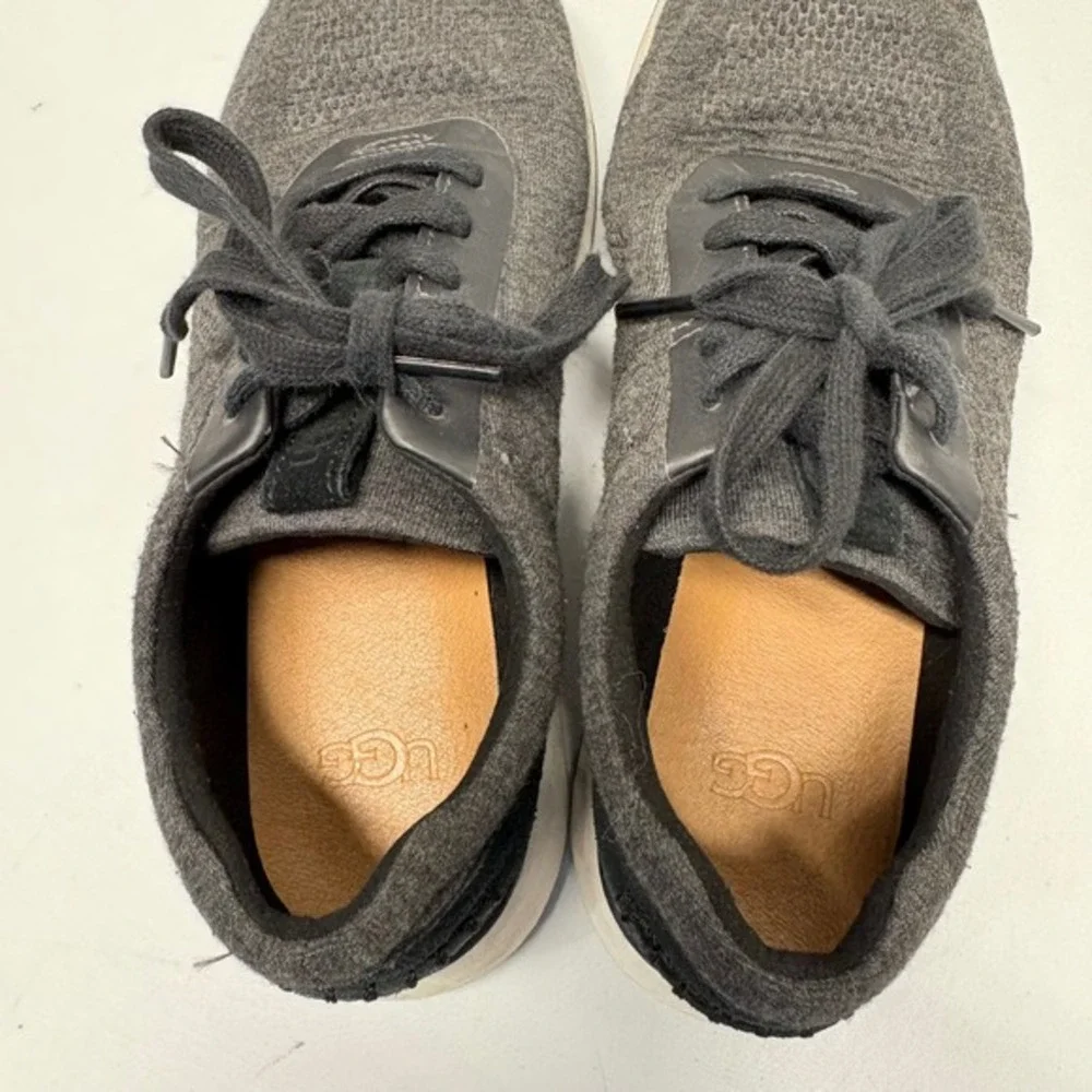 UGG Sneakers Womens 5.5 Charcoal‎ Black Knit Suede Lace Up Low Top 1118230